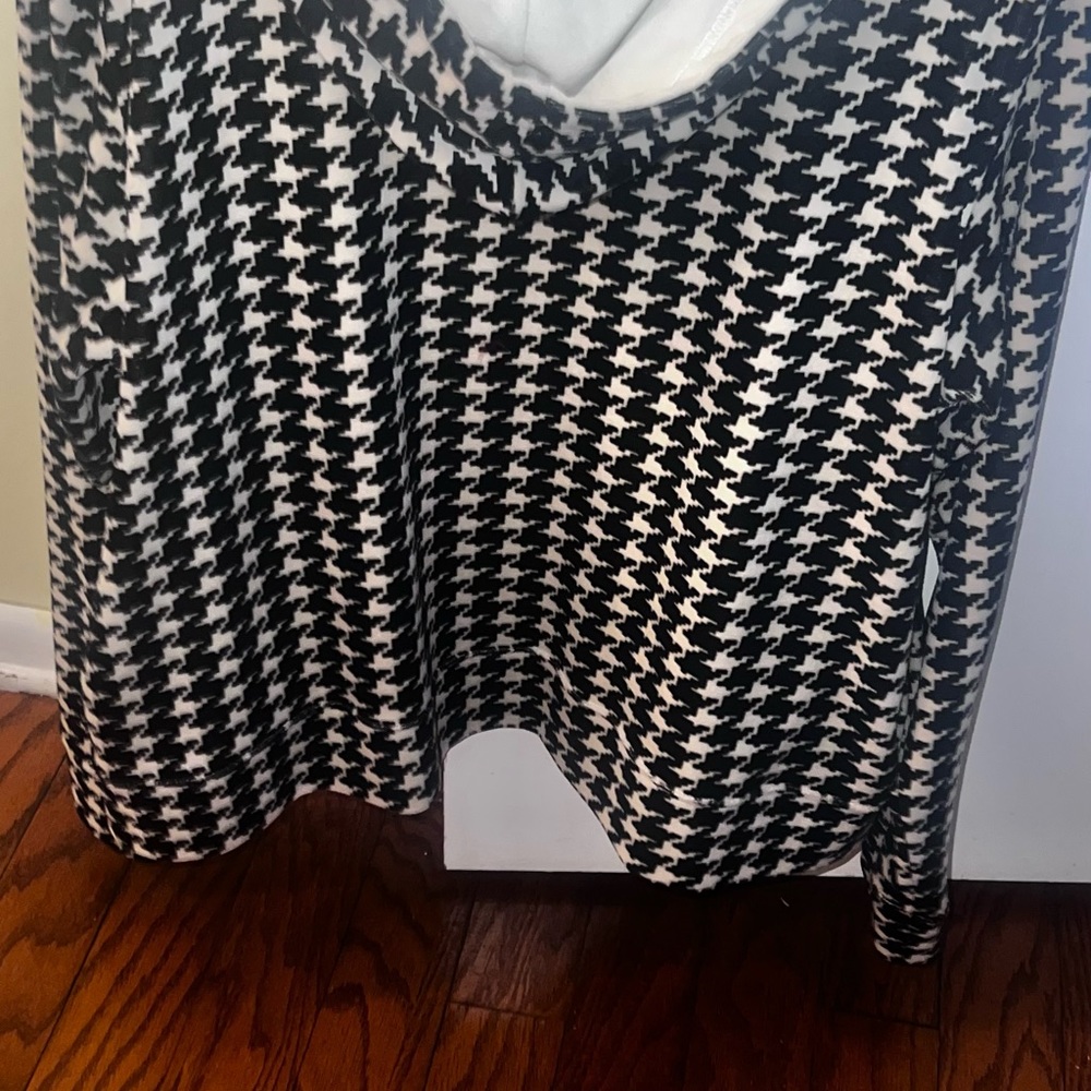 Jacket - Picture 3 of 4